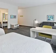 Hampton Inn & Suites Phenix City- Columbus Area hotel detail image 4