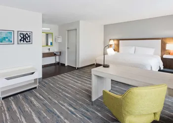 Hampton Inn & Suites Phenix City- Columbus Area hotel thumbnail 8