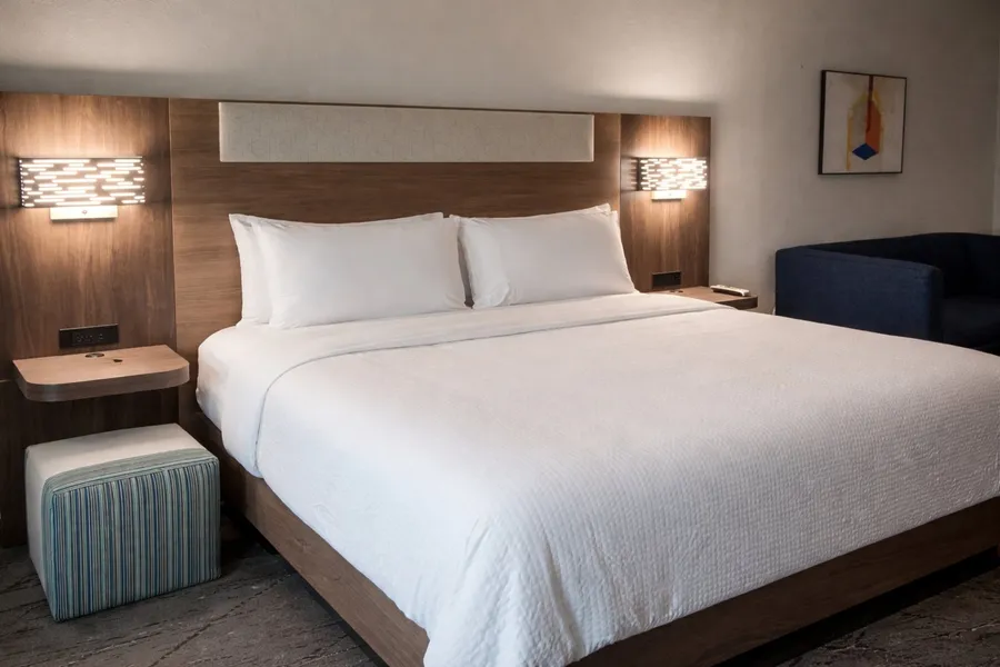 Holiday Inn Express & Suites Bridgeport by IHG hotel detail image 6