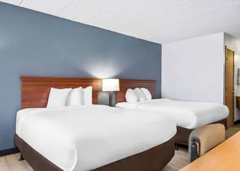 Econo Lodge Billings hotel thumbnail 7
