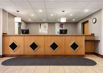 Howard Johnson by Wyndham Billings hotel thumbnail 2