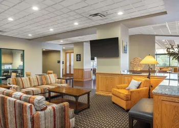 Hampton Inn Kalispell hotel thumbnail 3