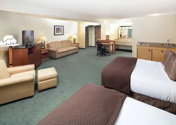 Red Lion Hotel Kalispell hotel thumbnail 7