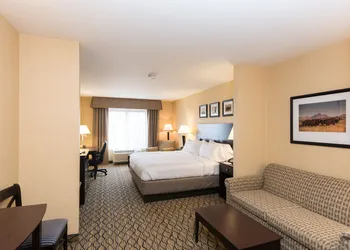 Glacier Peaks Hotel hotel thumbnail 7