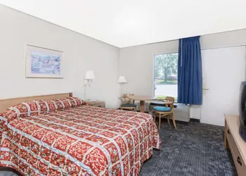 Knights Inn - Fredericksburg hotel thumbnail 6