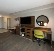 Hampton Inn & Suites Fredericksburg-at Celebrate Virginia hotel detail image 4