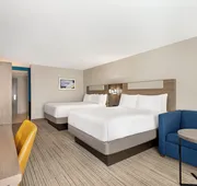 Holiday Inn Express Hotel & Suites Fredericksburg by IHG hotel detail image 5