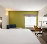 Holiday Inn Express Hotel & Suites Fredericksburg by IHG hotel detail image 7