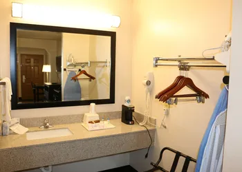 Highland Inn hotel thumbnail 6