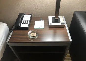 Quality Inn Madisonville hotel thumbnail 6