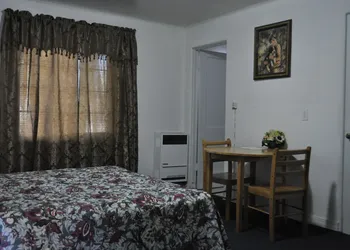 Western Motel hotel thumbnail 6