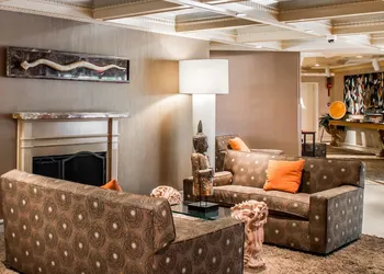 The Woodlands hotel thumbnail 3