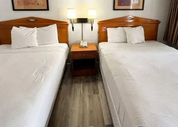 Motel 6 San Francisco, CA - Lombard Street hotel thumbnail 4