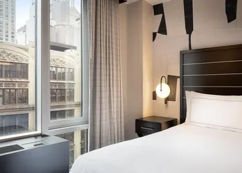 Hilton New York Fashion District hotel thumbnail 7