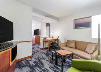 Fairfield Inn & Suites by Marriott Columbia hotel thumbnail 8