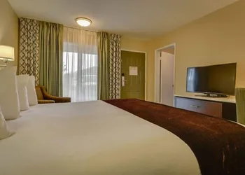 Vagabond Inn Bishop hotel thumbnail 7