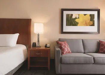 Hilton Garden Inn Akron Canton Airport hotel thumbnail 7