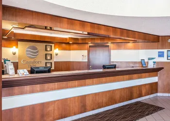 Comfort Inn Hall of Fame hotel thumbnail 6