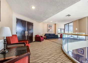 Comfort Inn Hall of Fame hotel thumbnail 7