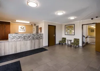 Quality Inn Hall of Fame hotel thumbnail 4