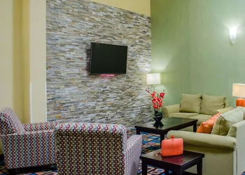 Quality Inn & Suites Medina - Akron West hotel thumbnail 2