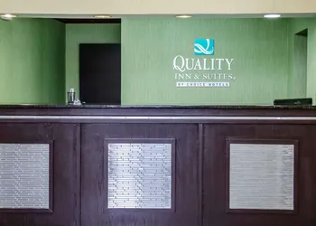 Quality Inn & Suites Medina - Akron West hotel thumbnail 3