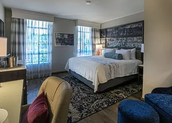 Hotel Indigo Birmingham Five Points S - UAB by IHG hotel thumbnail 4