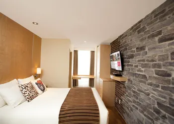 Hotel Du Vieux Quebec hotel thumbnail 4