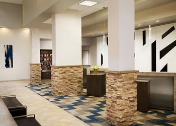 Hilton Fort Collins hotel thumbnail 8