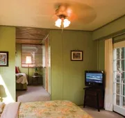 Ka'awaloa Plantation Bed & Breakfast hotel detail image 7