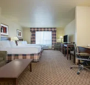 Holiday Inn Express Hotel & Suites El Dorado, Kansas by IHG hotel detail image 3