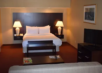 Hawthorn Extended Stay by Wyndham Wichita hotel thumbnail 3