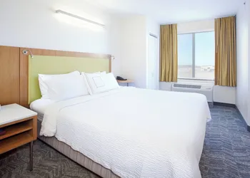 SpringHill Suites by Marriott Wichita East at Plazzio hotel thumbnail 6