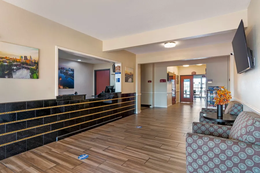 Best Western Governors Inn & Suites hotel detail image 2