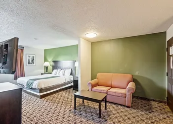 Coratel Plus Suites Wichita West Airport hotel thumbnail 8