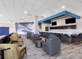 Wingate by Wyndham Wichita Airport hotel thumbnail 5