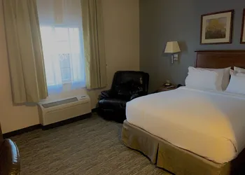 Candlewood Suites Augusta by IHG hotel thumbnail 2