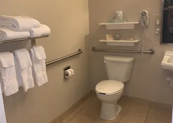 Candlewood Suites Augusta by IHG hotel thumbnail 5