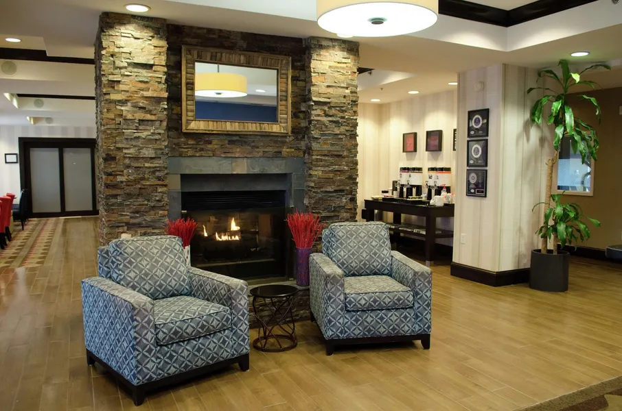 Hampton Inn Thomson hotel detail image 2