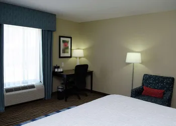 Hampton Inn Thomson hotel thumbnail 8