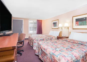 Knights Inn Augusta at Boy Scout Rd hotel thumbnail 6