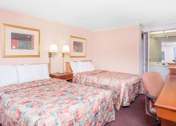 Knights Inn Augusta at Boy Scout Rd hotel thumbnail 7