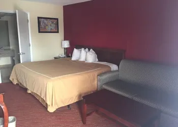 Quality Inn Thomson hotel thumbnail 7