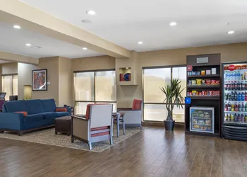 Comfort Suites Locust Grove Atlanta South hotel thumbnail 6