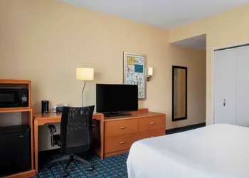 Fairfield by Marriott Inn and Suites Augusta Fort Eisenhower Area hotel thumbnail 7