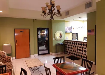 Budgetel Inn & Suites hotel thumbnail 2