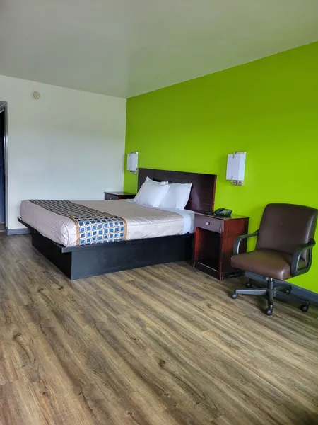 Budgetel Inn & Suites hotel detail image 6