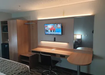 Microtel Inn & Suites by Wyndham Augusta/Riverwatch hotel thumbnail 5