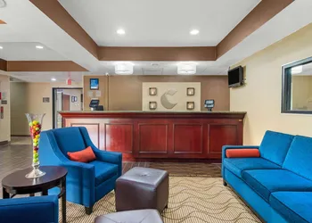 Comfort Inn & Suites Griffin North hotel thumbnail 3