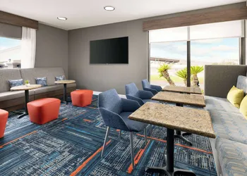 Hampton Inn Laredo hotel thumbnail 3